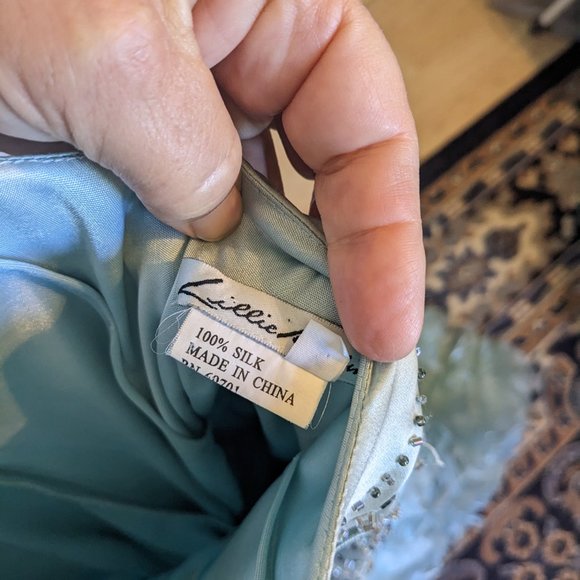 STUNNING SILK Gown | M | Beaded & Sequined | Floral Appliques | ICE BLUE | EVC - Picture 11 of 16